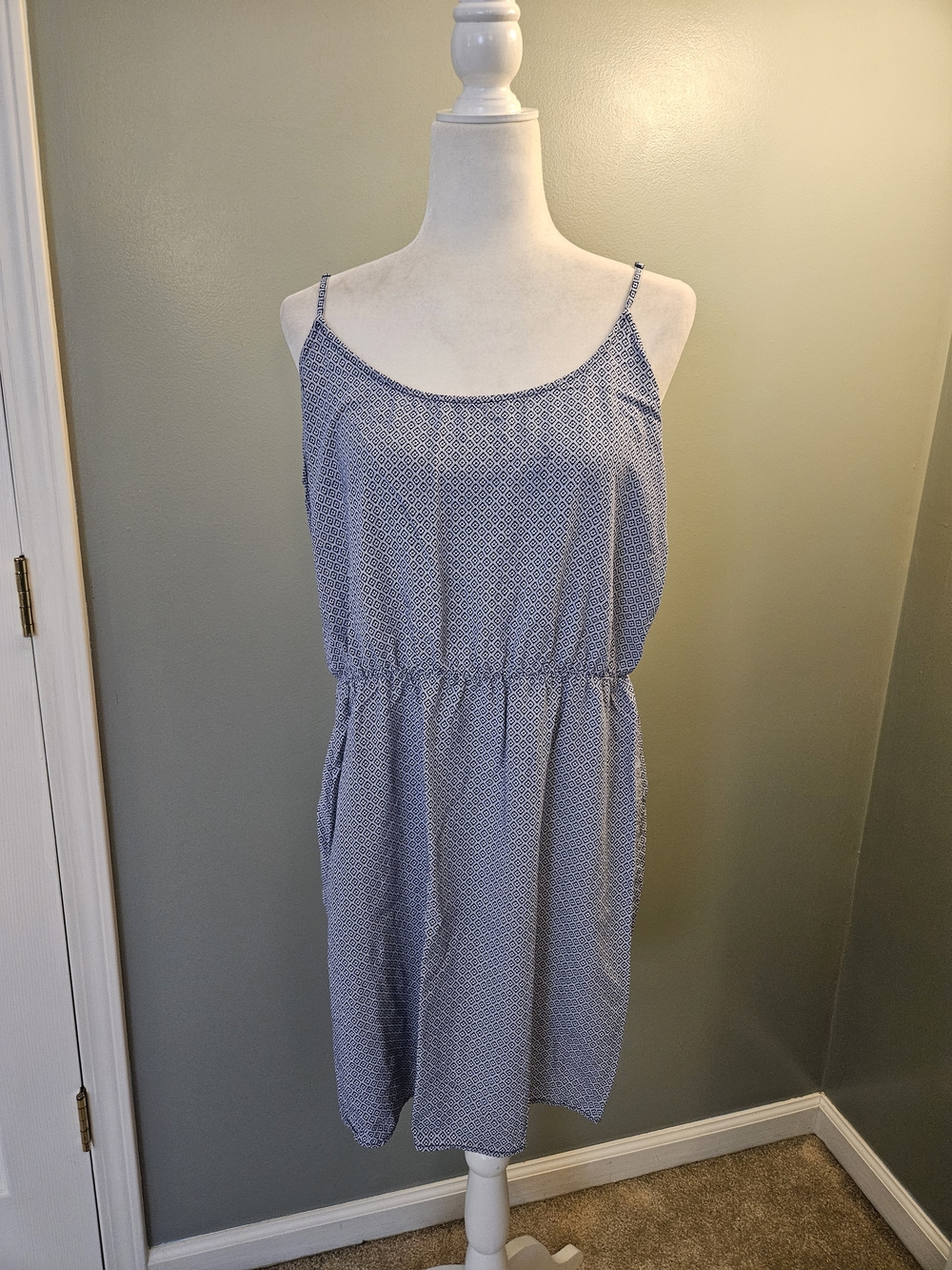 Old Navy Women's Size XL Sleeveless Blue Geometric Summer Dress